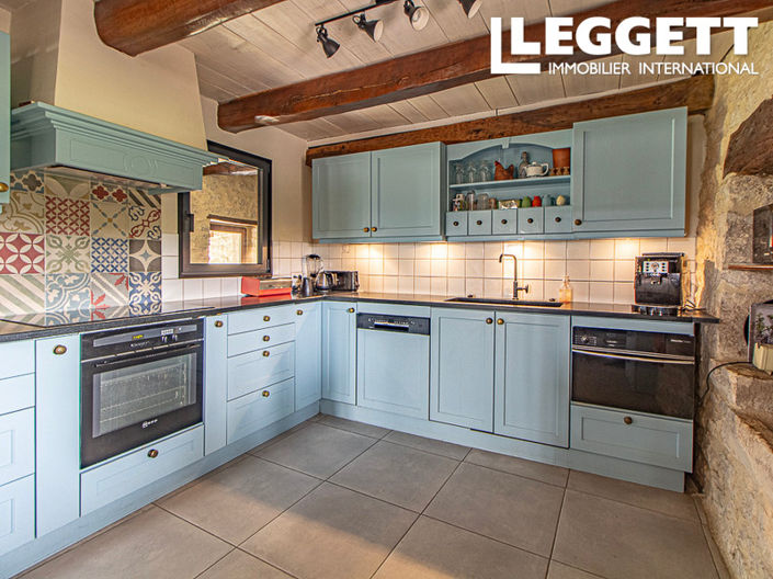 Image No.6-4 Bed House for sale