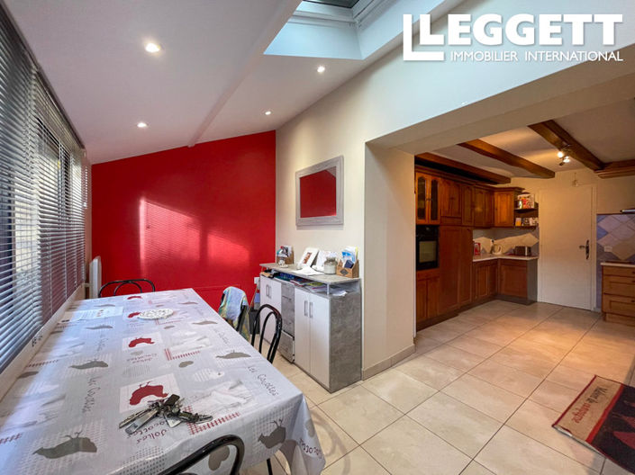 Image No.5-3 Bed House for sale