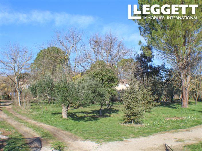 Image No.7-7 Bed House for sale