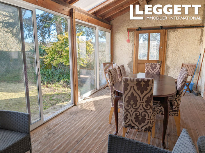 Image No.8-7 Bed House for sale