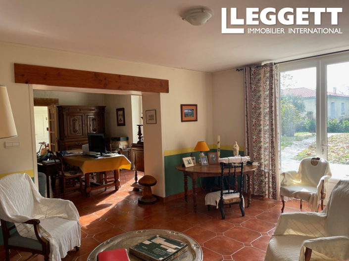 Image No.9-7 Bed House for sale