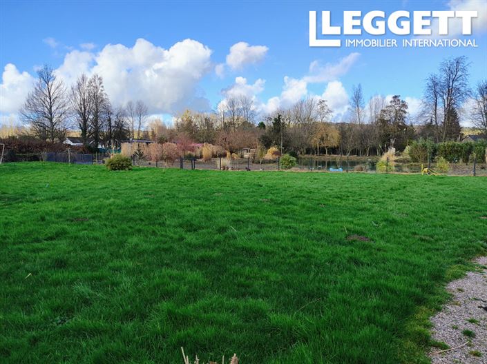 Image No.10-3 Bed House for sale