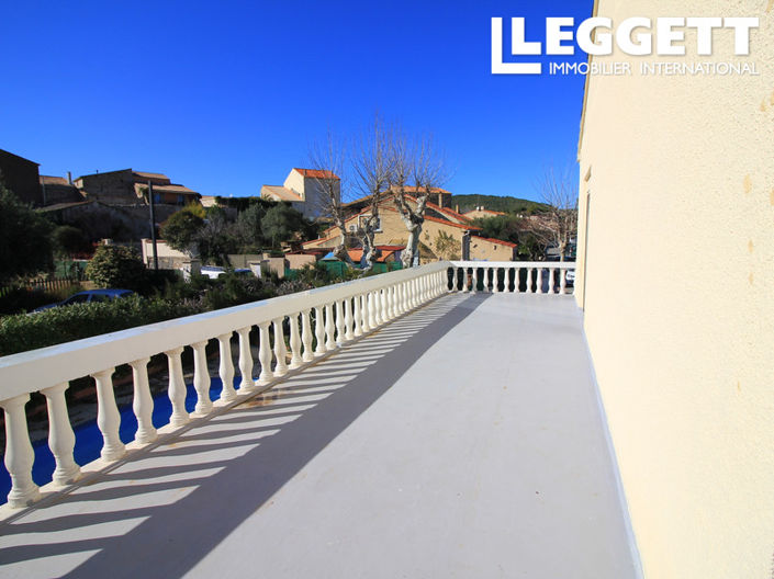 Image No.10-5 Bed House for sale