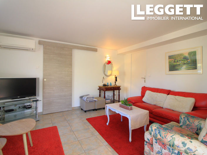 Image No.4-5 Bed House for sale