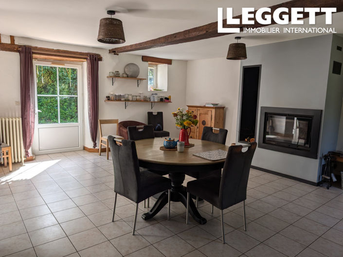 Image No.5-4 Bed House for sale