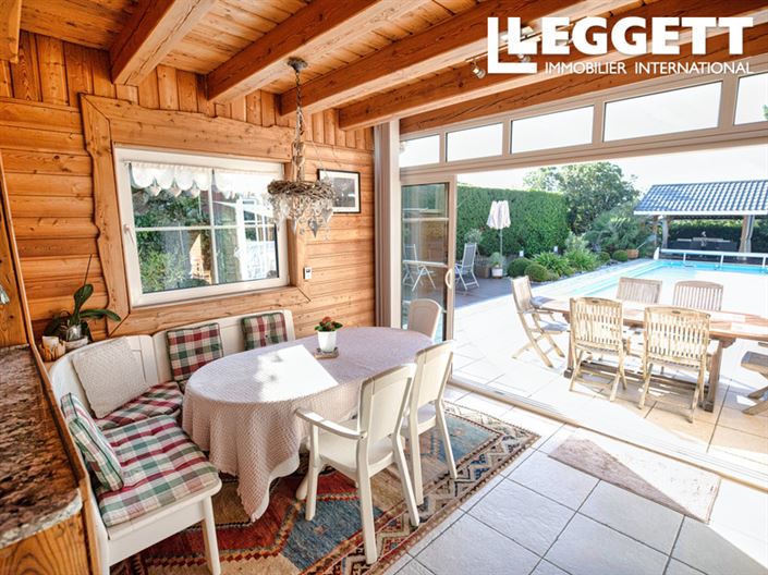 Image No.5-5 Bed House for sale