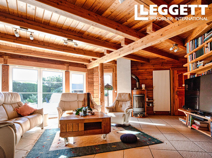 Image No.7-5 Bed House for sale