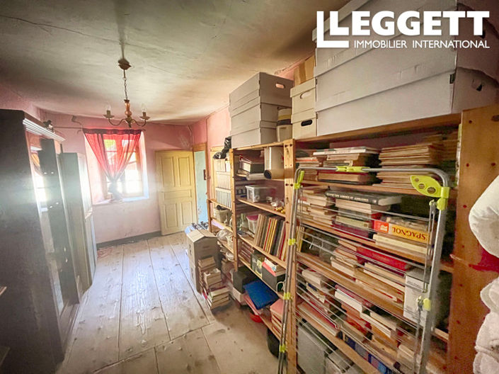 Image No.5-2 Bed House for sale