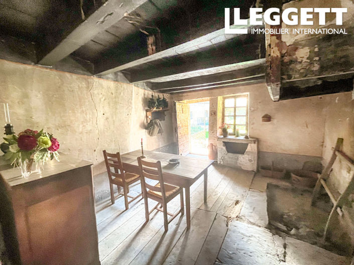 Image No.6-2 Bed House for sale