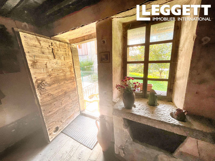 Image No.7-2 Bed House for sale