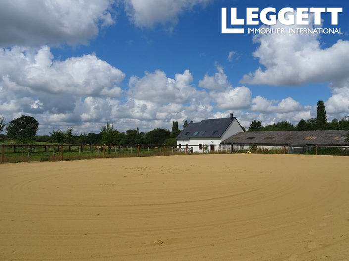 Image No.8-4 Bed House for sale