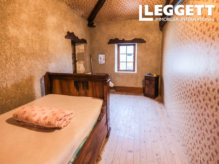 Image No.4-4 Bed House for sale