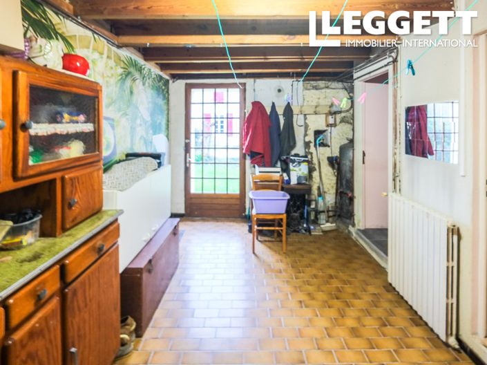 Image No.9-4 Bed House for sale