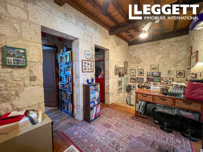 Image No.7-3 Bed House for sale