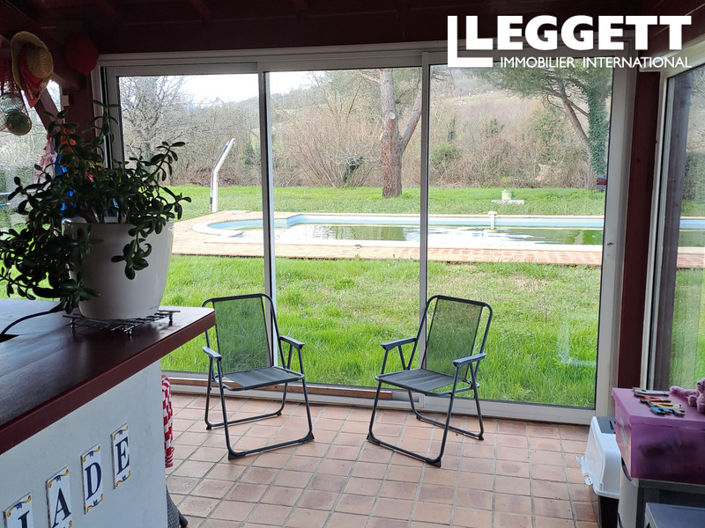 Image No.10-6 Bed House for sale