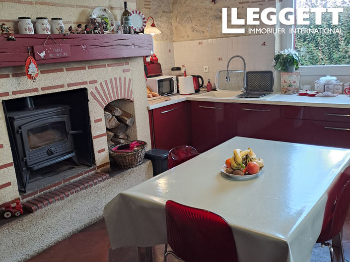 Image No.5-6 Bed House for sale