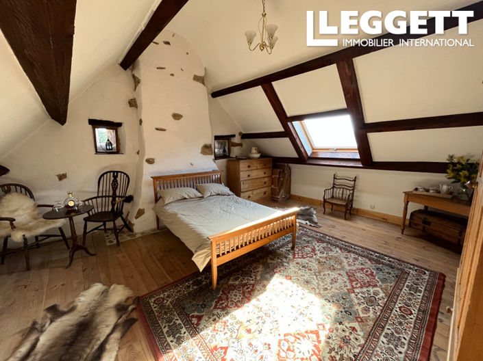 Image No.7-3 Bed House for sale