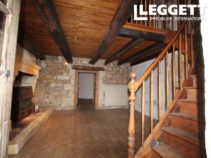 Image No.2-4 Bed House for sale