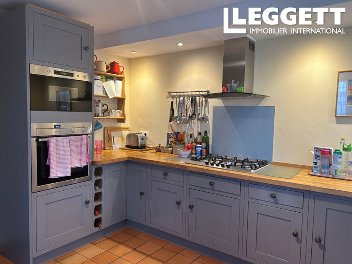 Image No.6-3 Bed House for sale