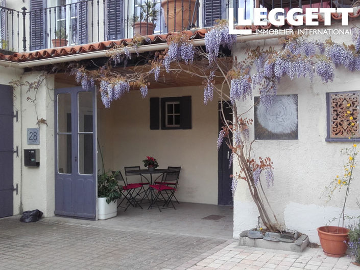 Image No.9-5 Bed House for sale