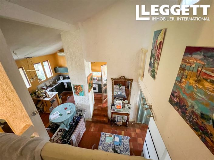 Image No.9-3 Bed House for sale