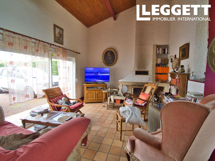 Image No.7-4 Bed House for sale