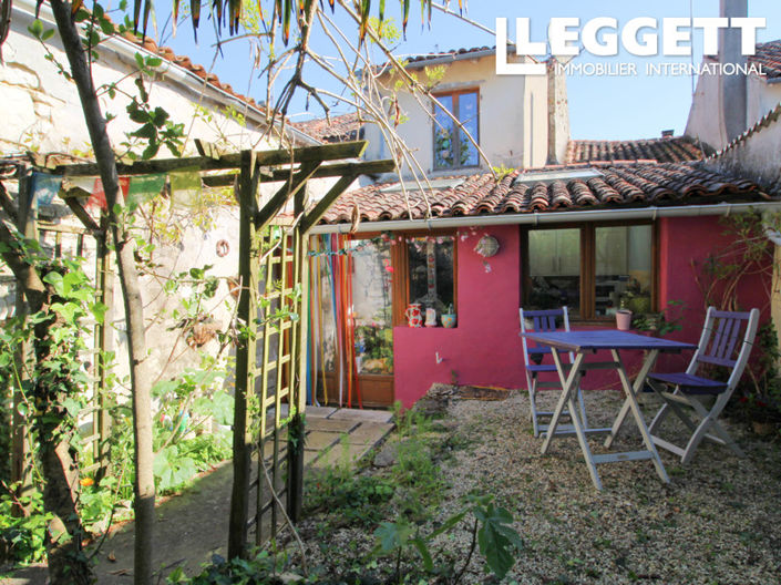 Image No.1-3 Bed House for sale