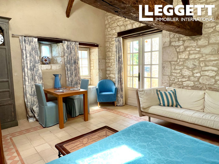 Image No.8-3 Bed House for sale