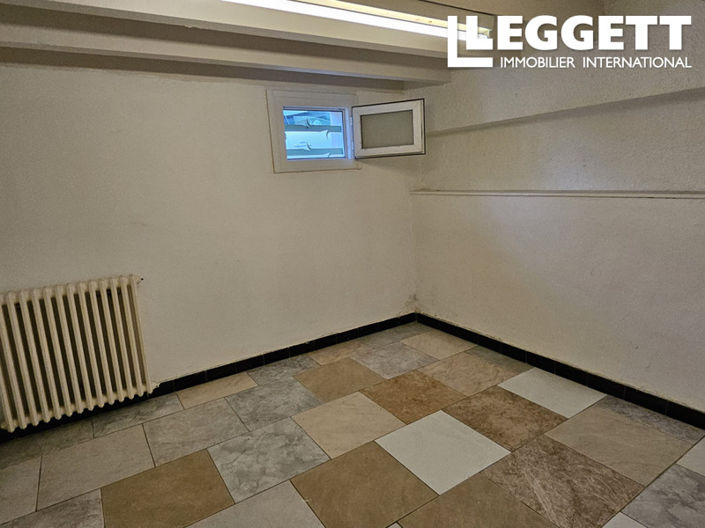 Image No.10-5 Bed House for sale