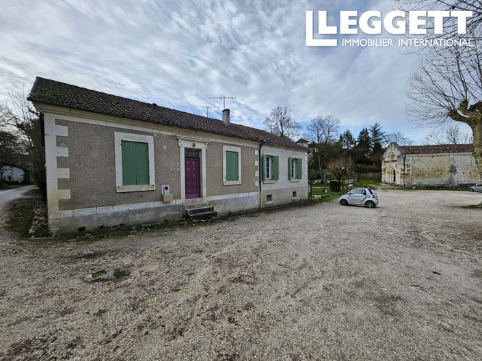 Image No.8-5 Bed House for sale