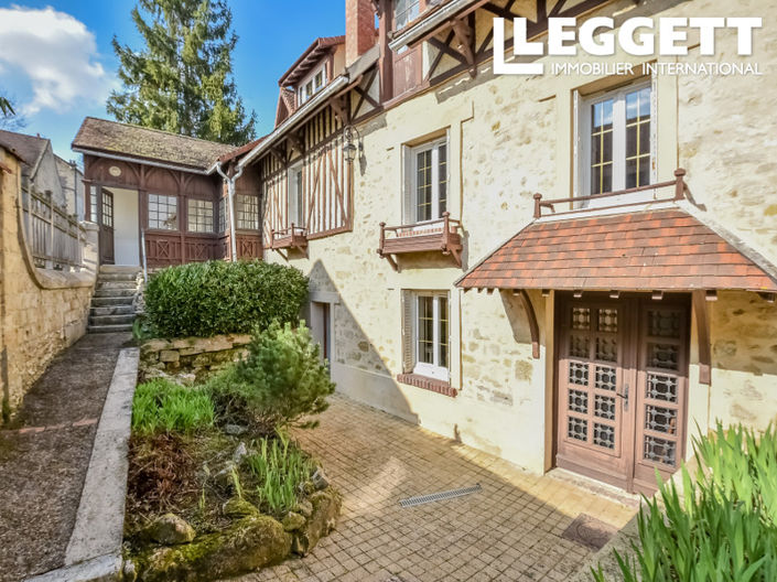 Image No.8-4 Bed House for sale