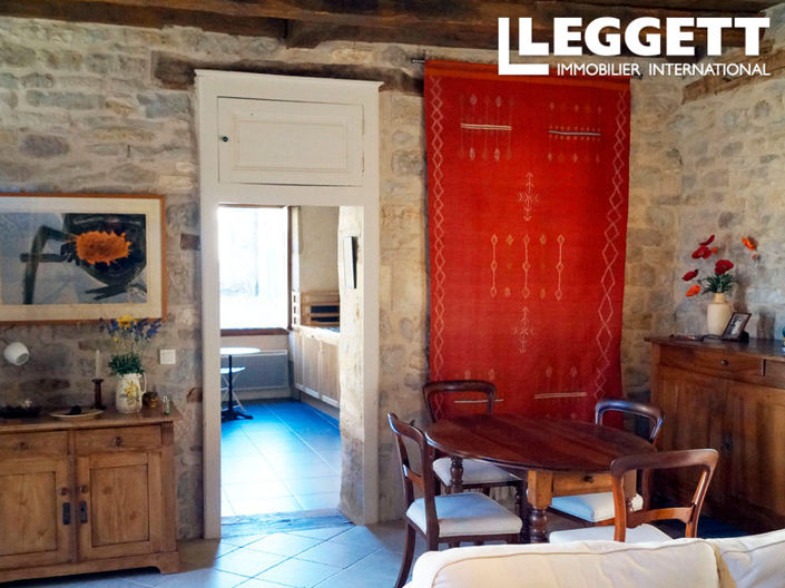 Image No.4-2 Bed House for sale