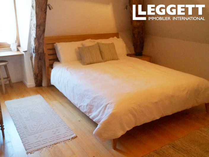 Image No.7-2 Bed House for sale