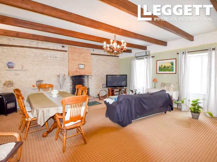 Image No.5-8 Bed House for sale