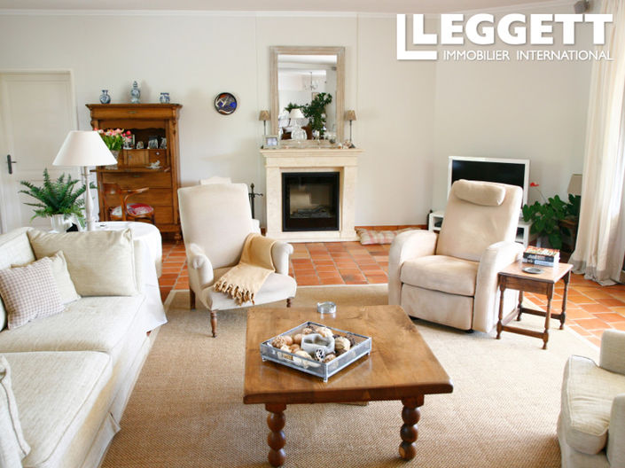 Image No.7-4 Bed House for sale