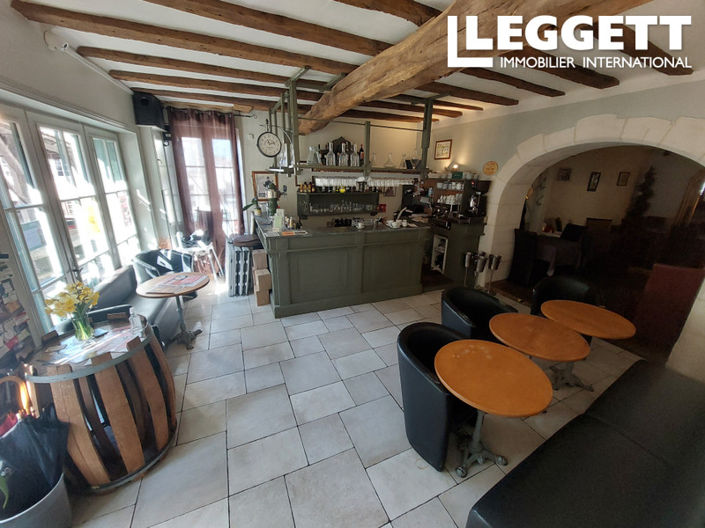 Image No.5-4 Bed Commercial for sale