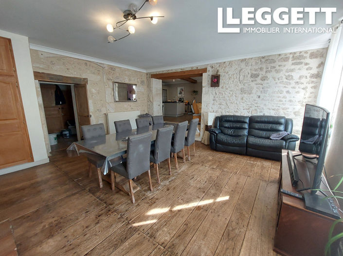 Image No.7-4 Bed Commercial for sale