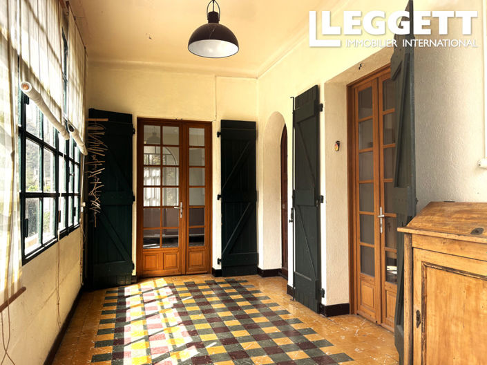 Image No.8-4 Bed House for sale