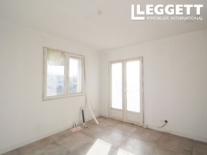 Image No.9-4 Bed House for sale