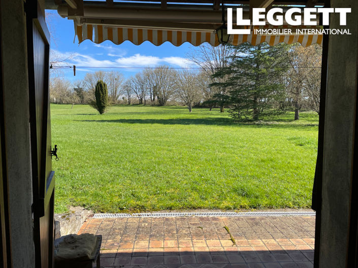 Image No.2-3 Bed House for sale