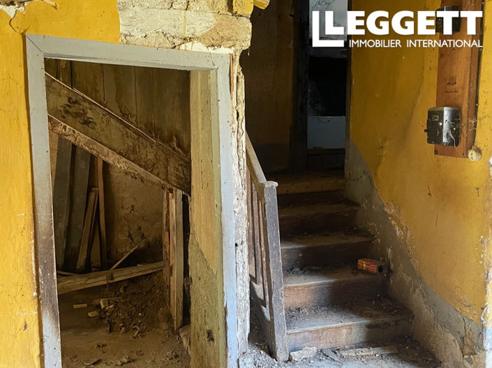 Image No.9-4 Bed House for sale