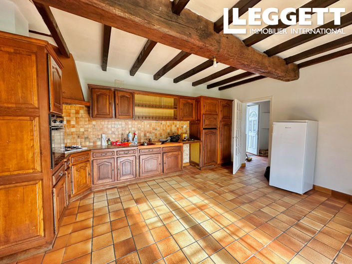 Image No.3-4 Bed House for sale