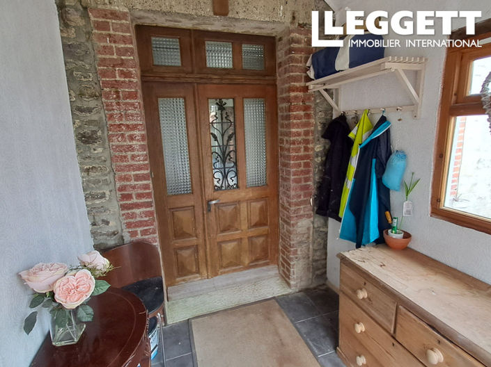 Image No.8-3 Bed House for sale