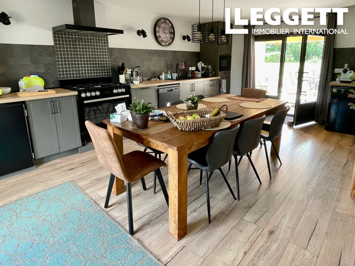 Image No.4-3 Bed House for sale