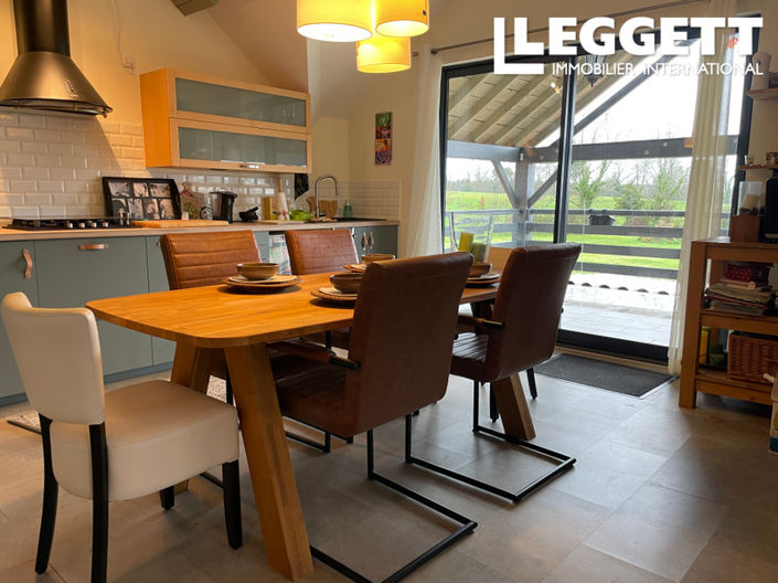 Image No.7-3 Bed House for sale