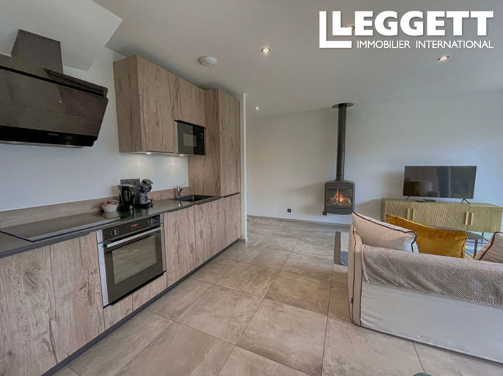 Image No.9-5 Bed House for sale