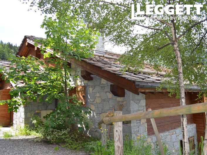 Image No.2-5 Bed House for sale