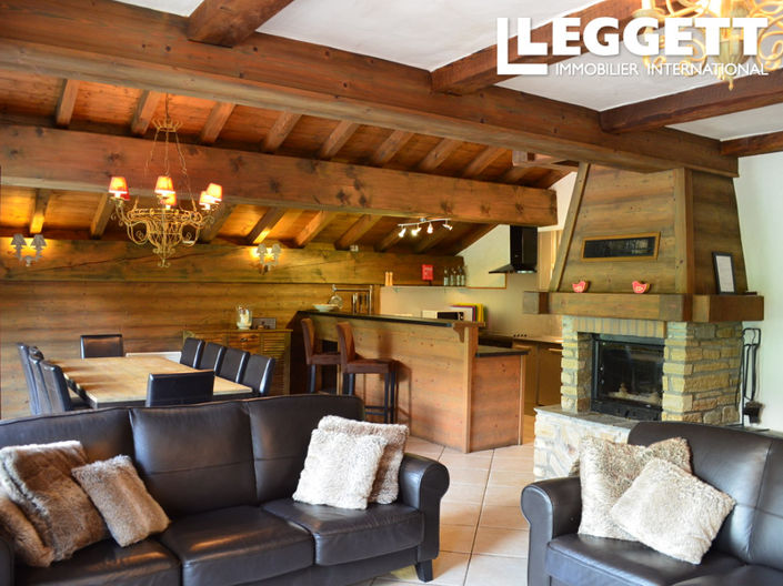 Image No.10-5 Bed House for sale