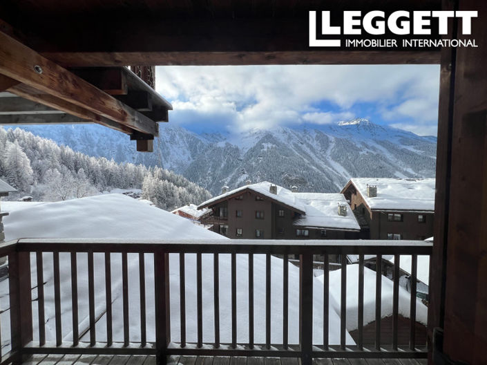 Image No.1-5 Bed House for sale