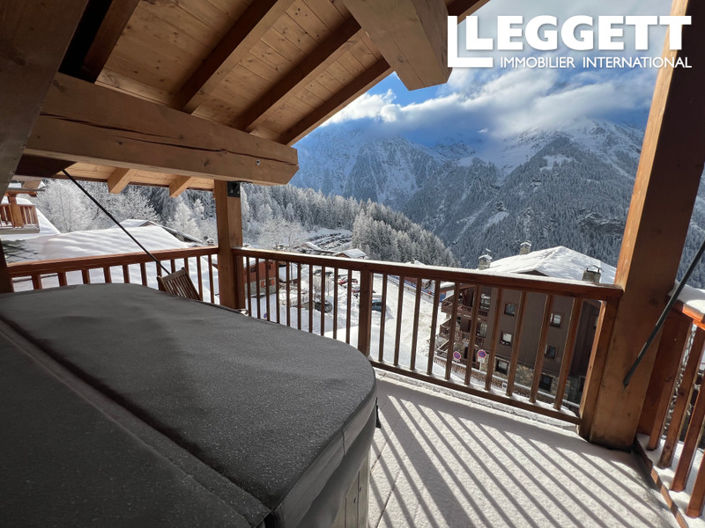 Image No.3-5 Bed House for sale